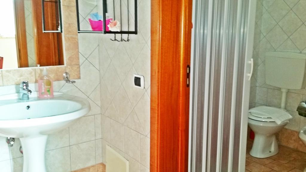 Hotel Residence Lupiae Lecce Zimmer foto